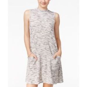 * Mock neck sleeveless shift dress *